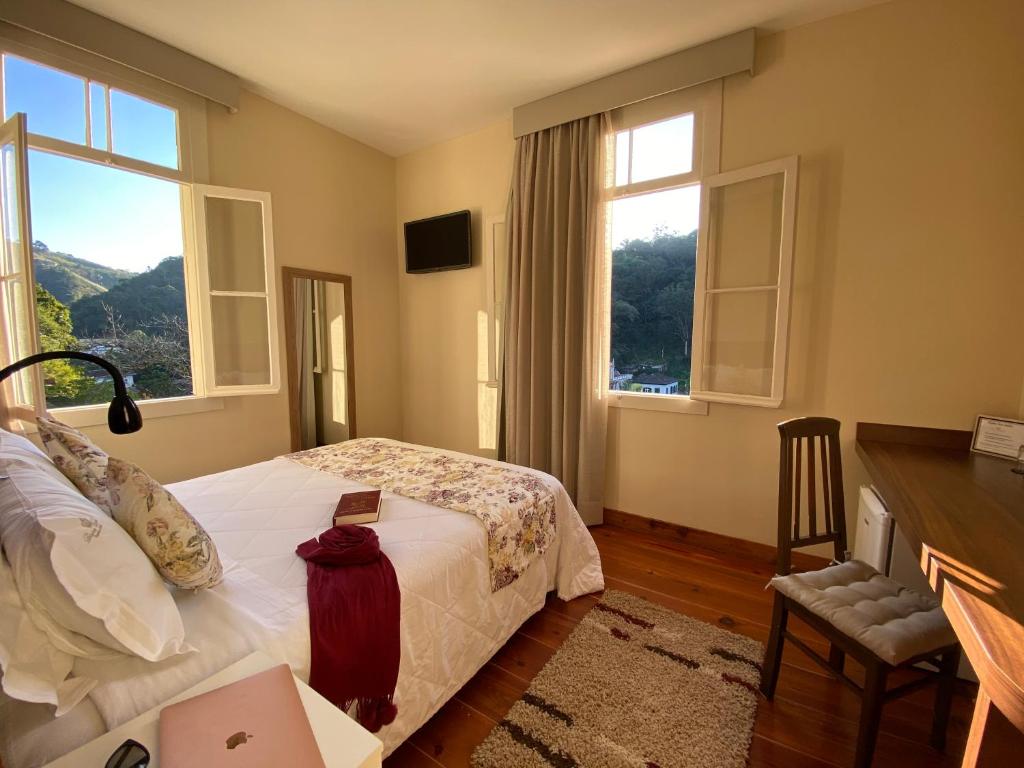 Hot&eacute;is Pet Friendly em Petr&oacute;polis - 11 Op&ccedil;&otilde;es Para Curtir Com Seu Pet