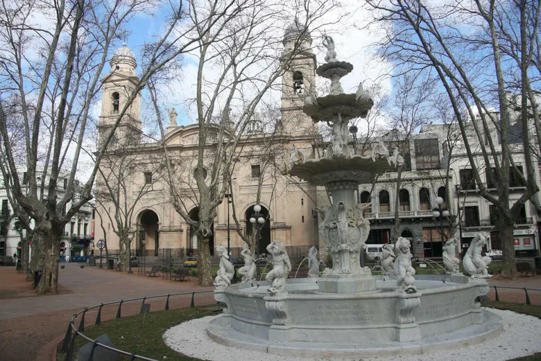 praca da independencia montevideo uruguai