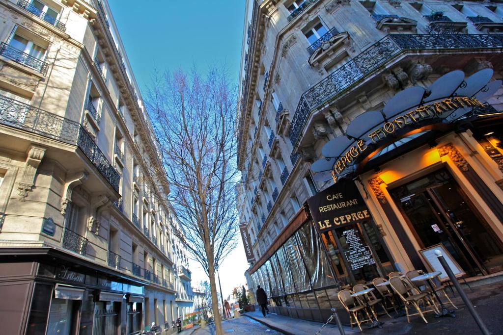 Onde ficar em Paris barato - conheça as regiões e hotéis | Viajando com Lívia