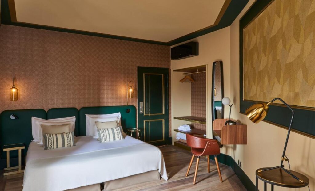 Hotéis moderno em Bordeaux França - Viajando com Livia