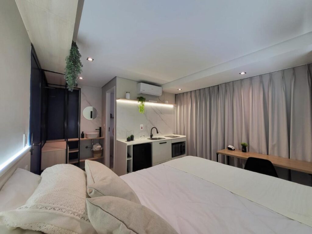 Apartamento com cozinha completa na Paulista- Viajando com Livia