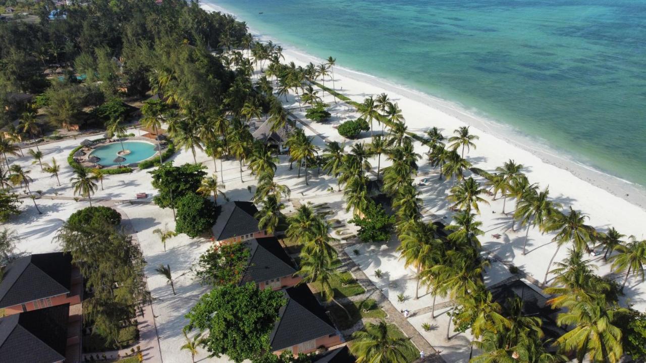 Resort Zanzibar - Viajando com Livia