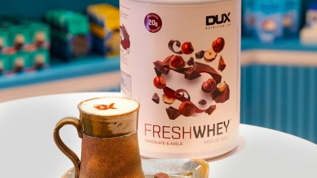 Dux Nutrition Whey  - Viajando com Lívia