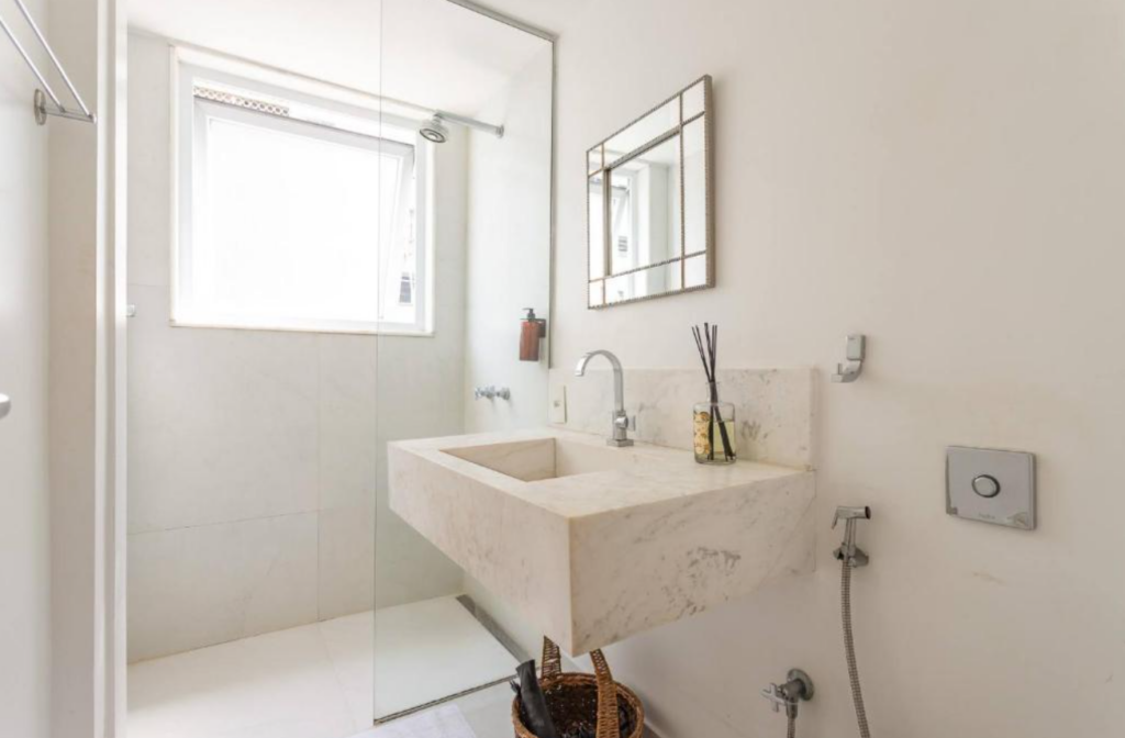 Hot&eacute;is no Leblon