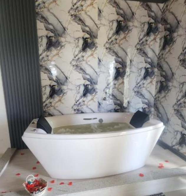 Chalés e Pousadas Românticas em Capitólio