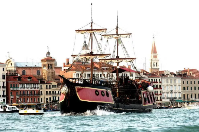 Cruzeiro com jantar em Veneza